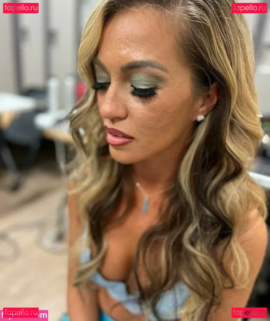 Alisha Edwards Onlyfans Photo Gallery 