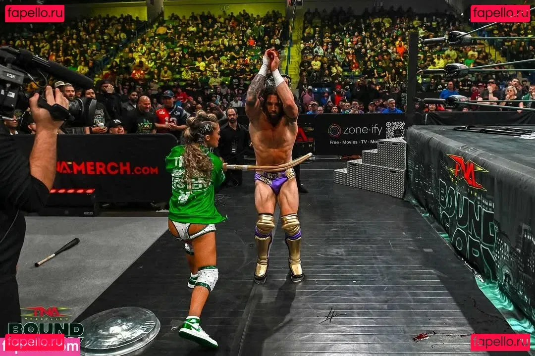 Alisha Edwards Onlyfans Photo Gallery 