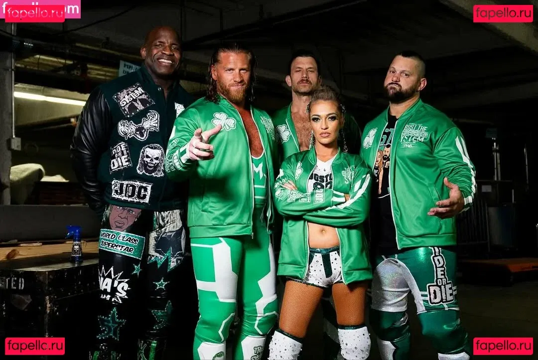 Alisha Edwards Onlyfans Photo Gallery 