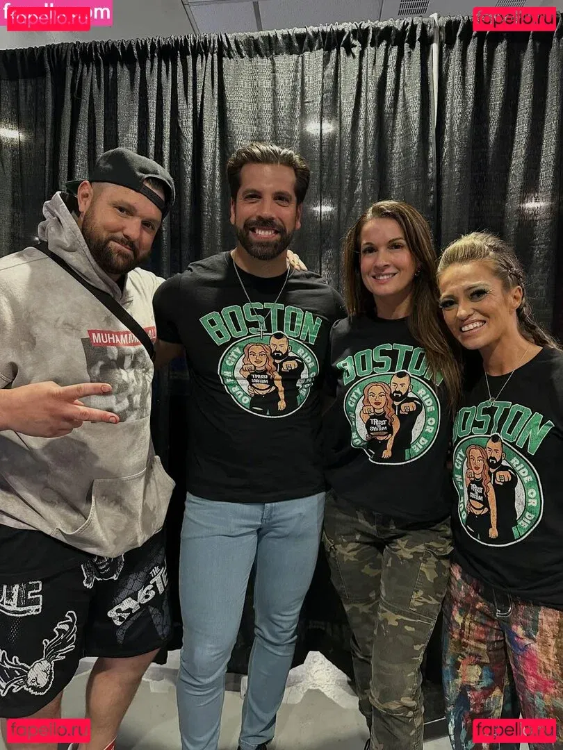 Alisha Edwards Onlyfans Photo Gallery 