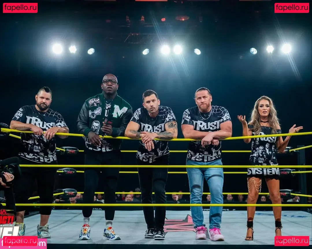 Alisha Edwards Onlyfans Photo Gallery 