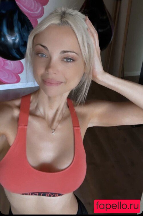 Katja Glieson Nude Onlyfans Photo 21