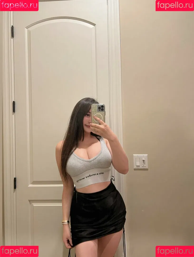 Rebecca Liu Onlyfans Photo Gallery 