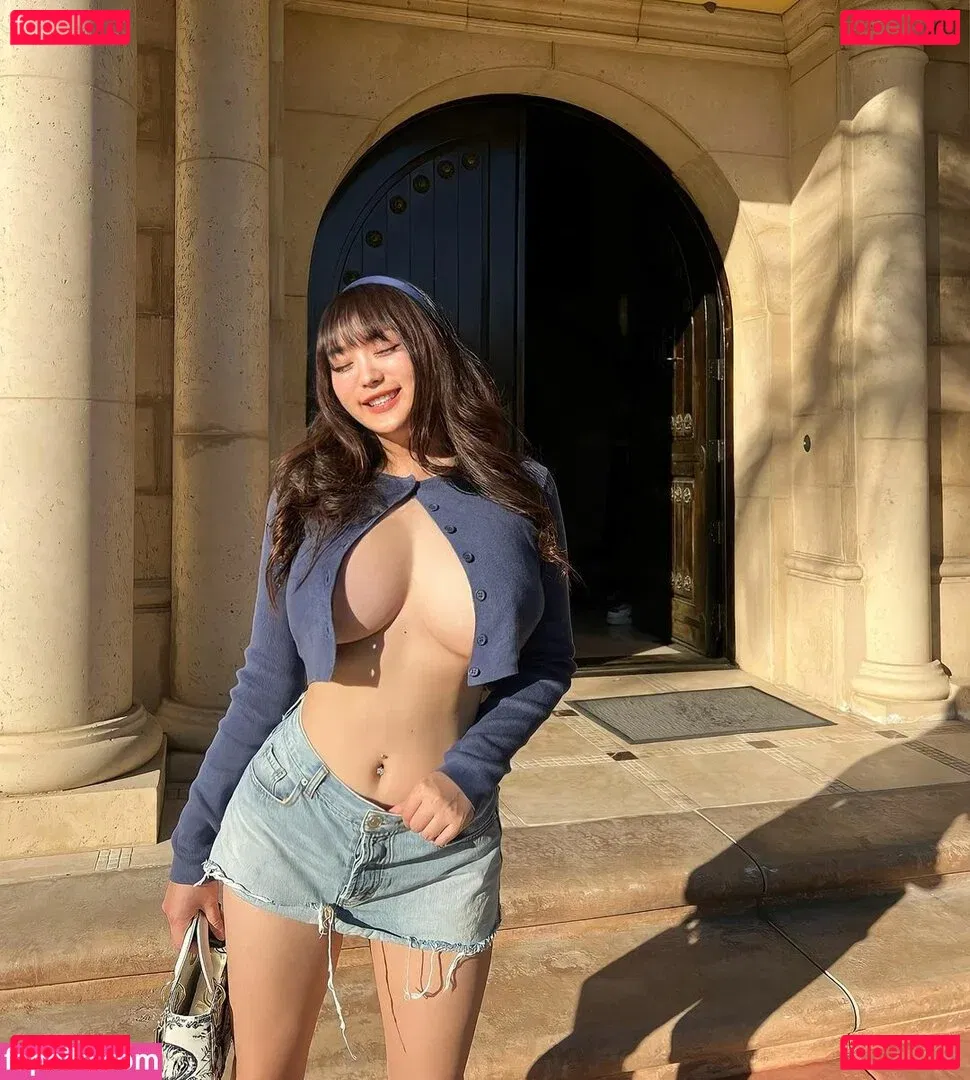 Rebecca Liu Onlyfans Photo Gallery 