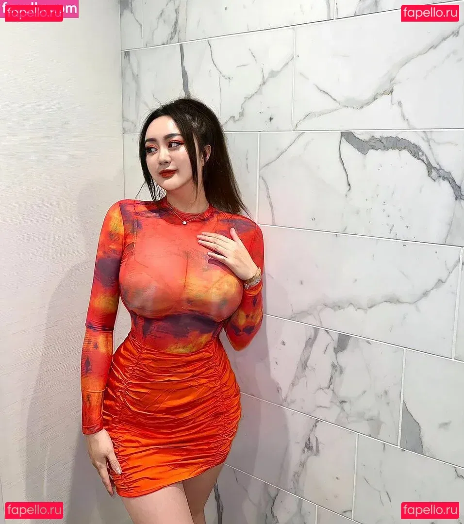 Rebecca Liu Onlyfans Photo Gallery 