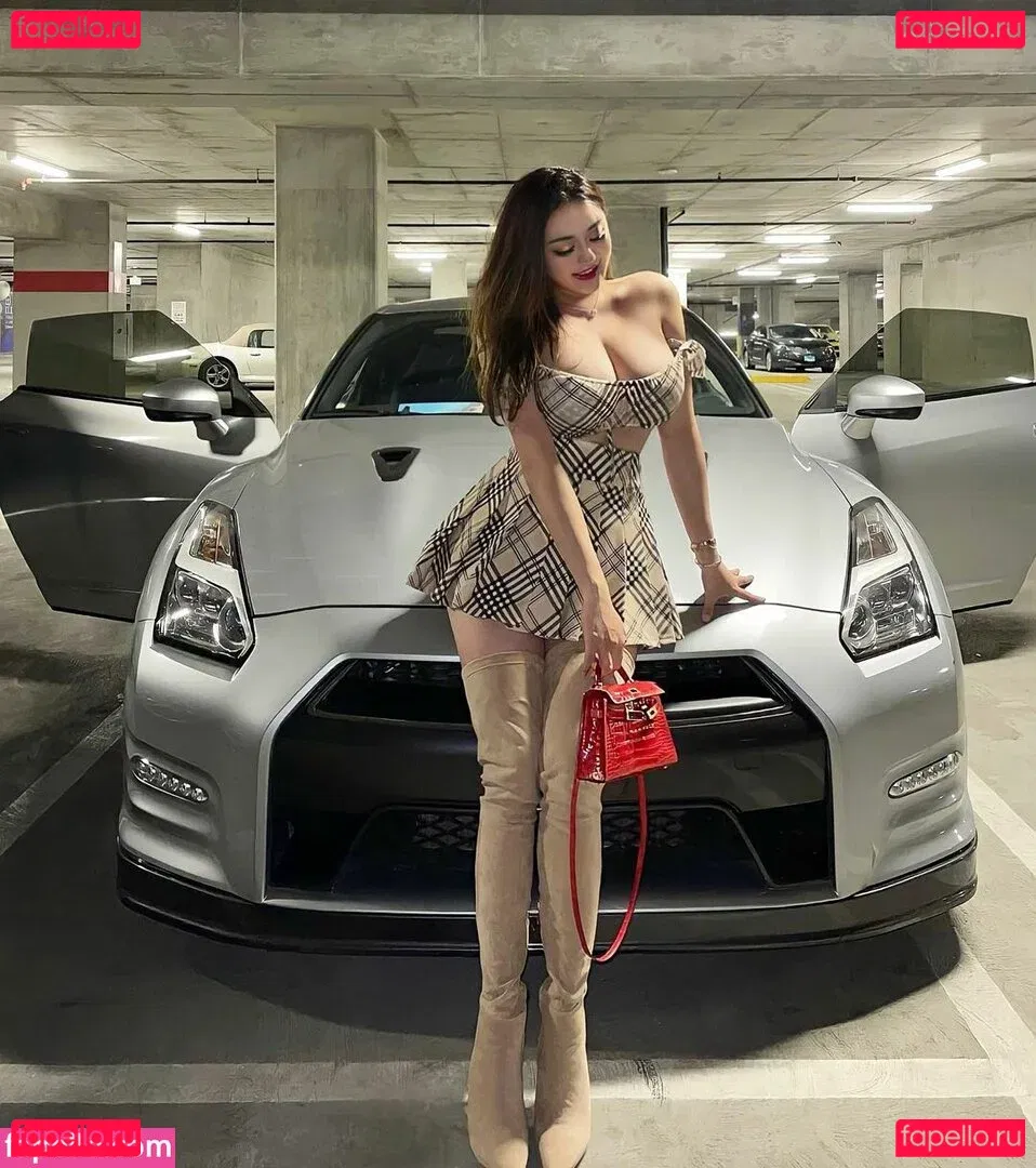 Rebecca Liu Onlyfans Photo Gallery 