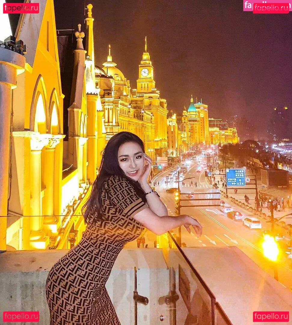 Rebecca Liu Onlyfans Photo Gallery 