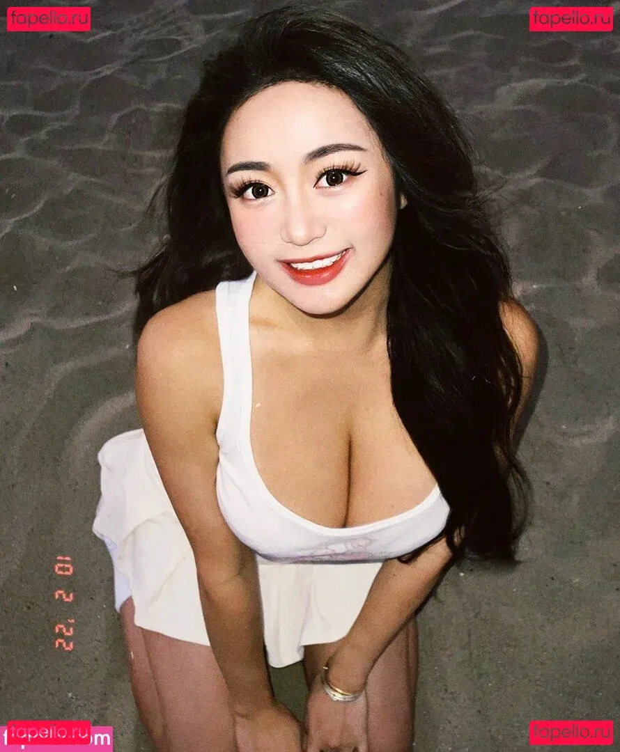 Rebecca Liu Onlyfans Photo Gallery 