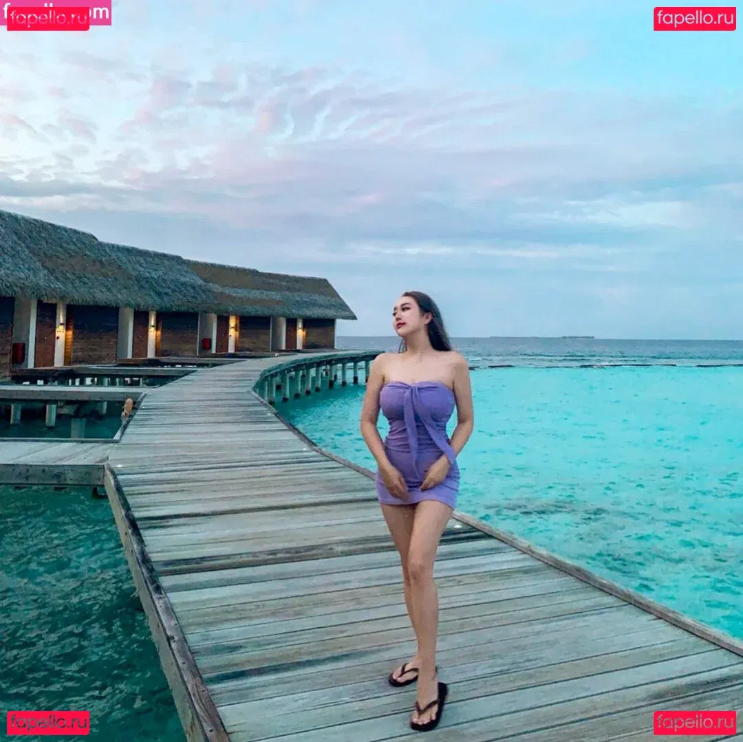 Rebecca Liu Onlyfans Photo Gallery 