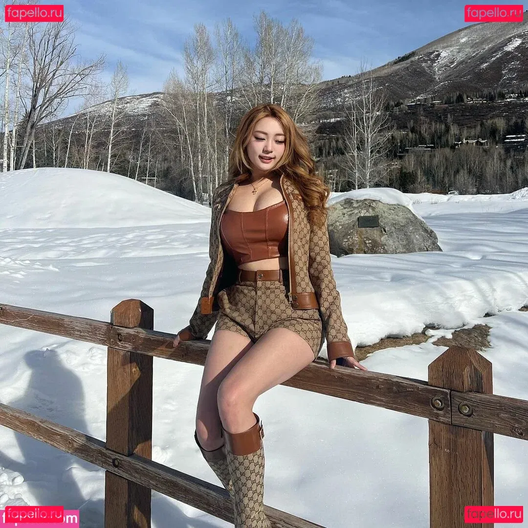 Rebecca Liu Onlyfans Photo Gallery 