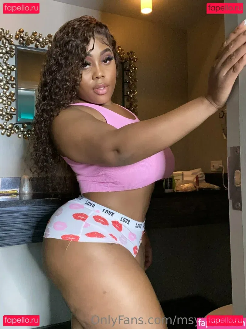 msyummys Onlyfans Photo Gallery 