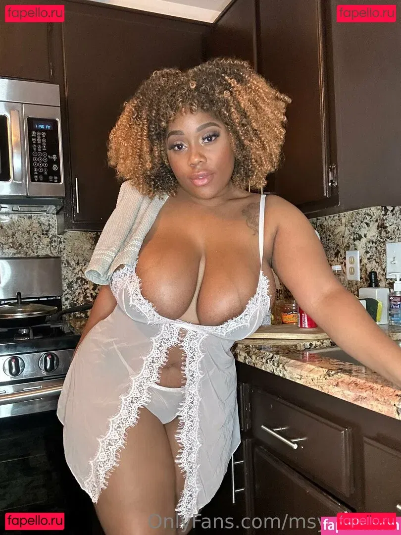 msyummys Onlyfans Photo Gallery 