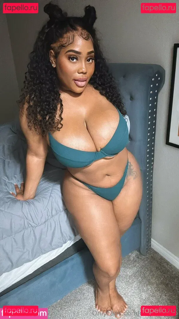 msyummys Onlyfans Photo Gallery 