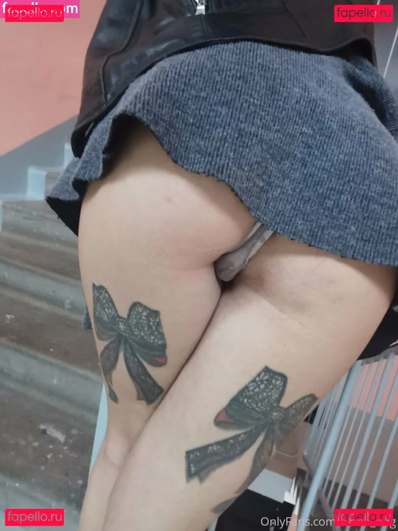 elenahug Onlyfans Photo Gallery 