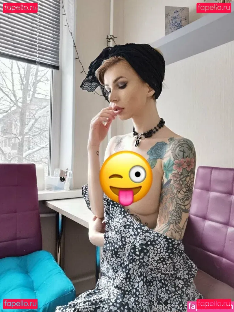 elenahug Onlyfans Photo Gallery 