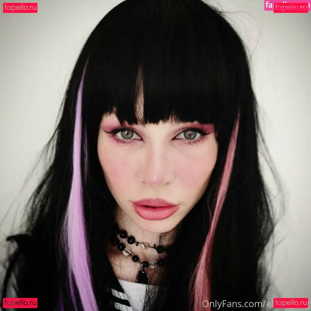 elenahug Onlyfans Photo Gallery 