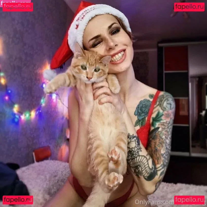 elenahug Onlyfans Photo Gallery 