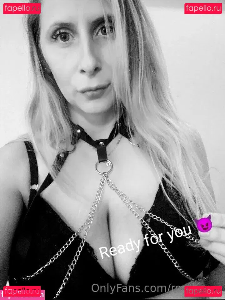 Rominavc Onlyfans Photo Gallery 