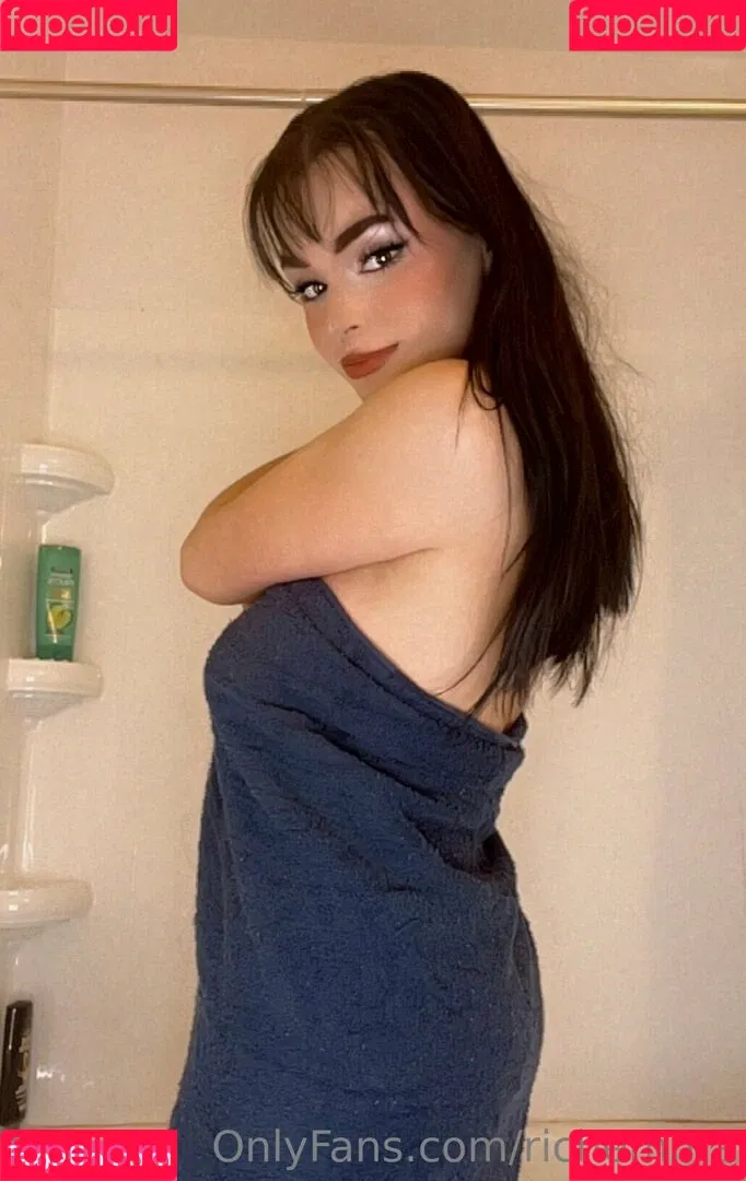richemma Onlyfans Photo Gallery 