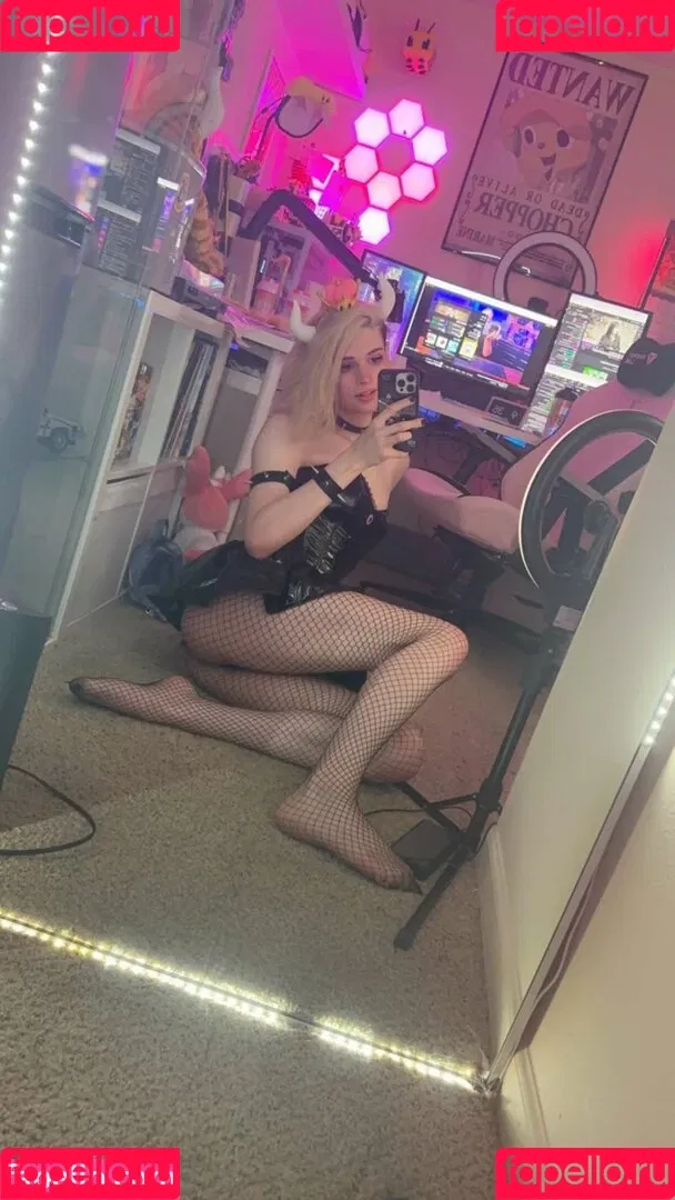 its_peachybunnn Onlyfans Photo Gallery 