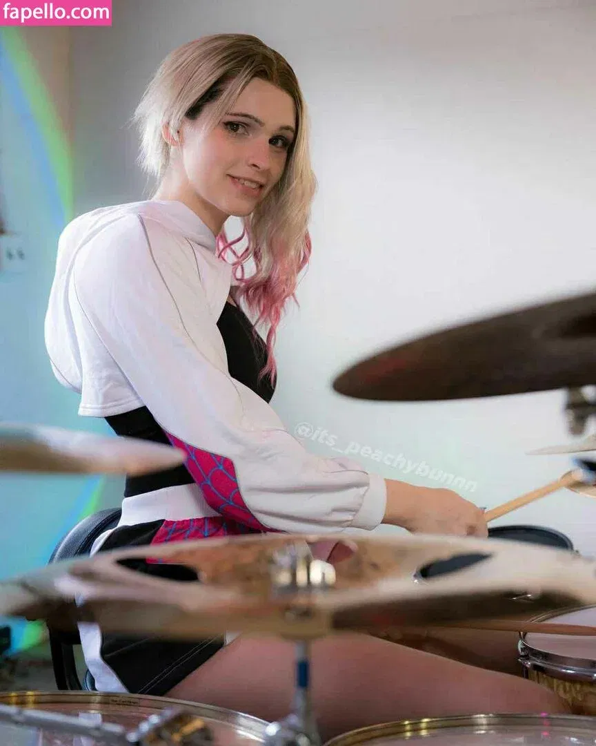 its_peachybunnn Onlyfans Photo Gallery 