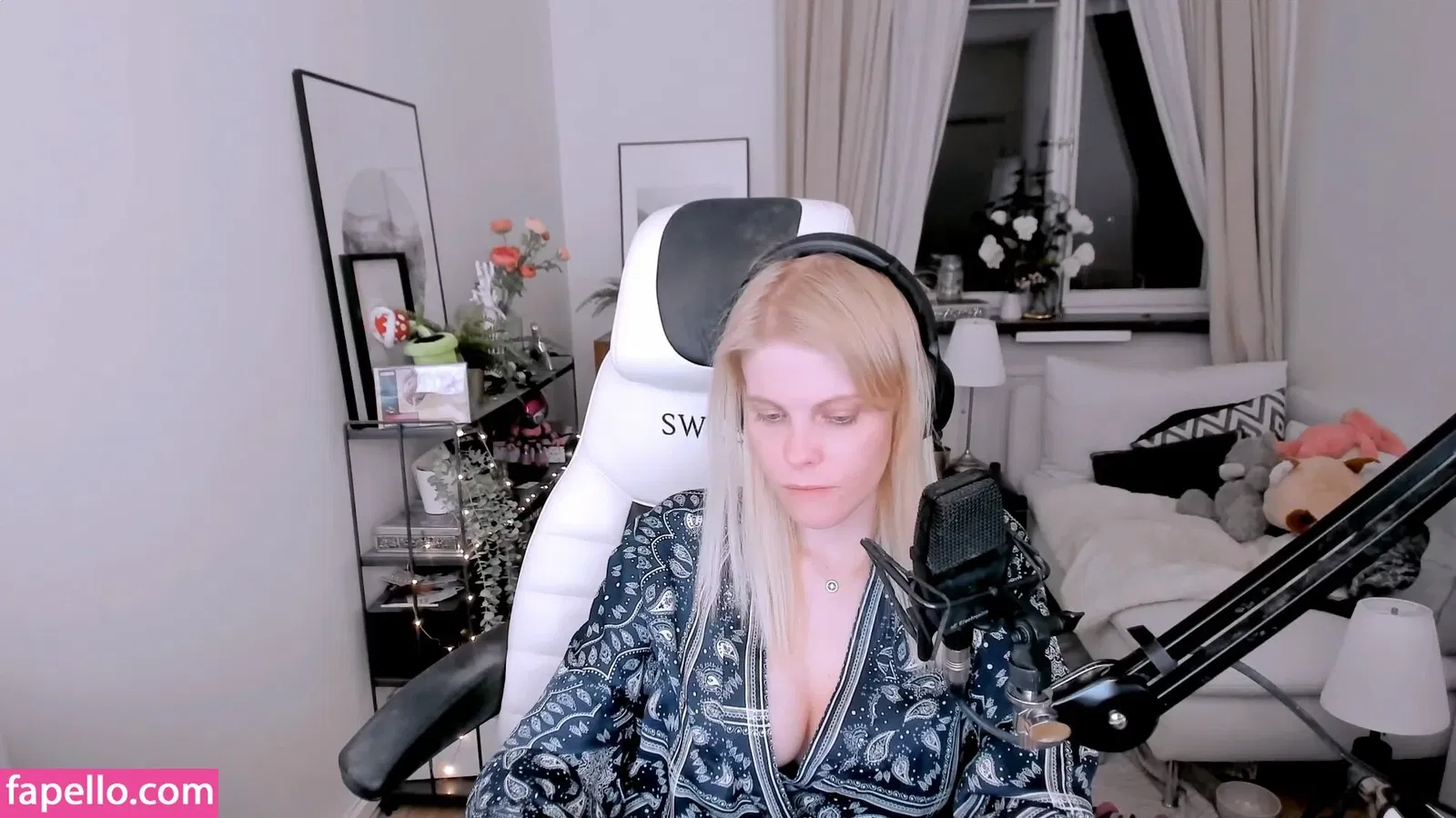 swebliss Onlyfans Photo Gallery 