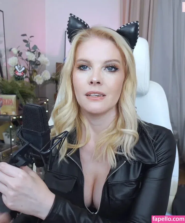 swebliss Onlyfans Photo Gallery 