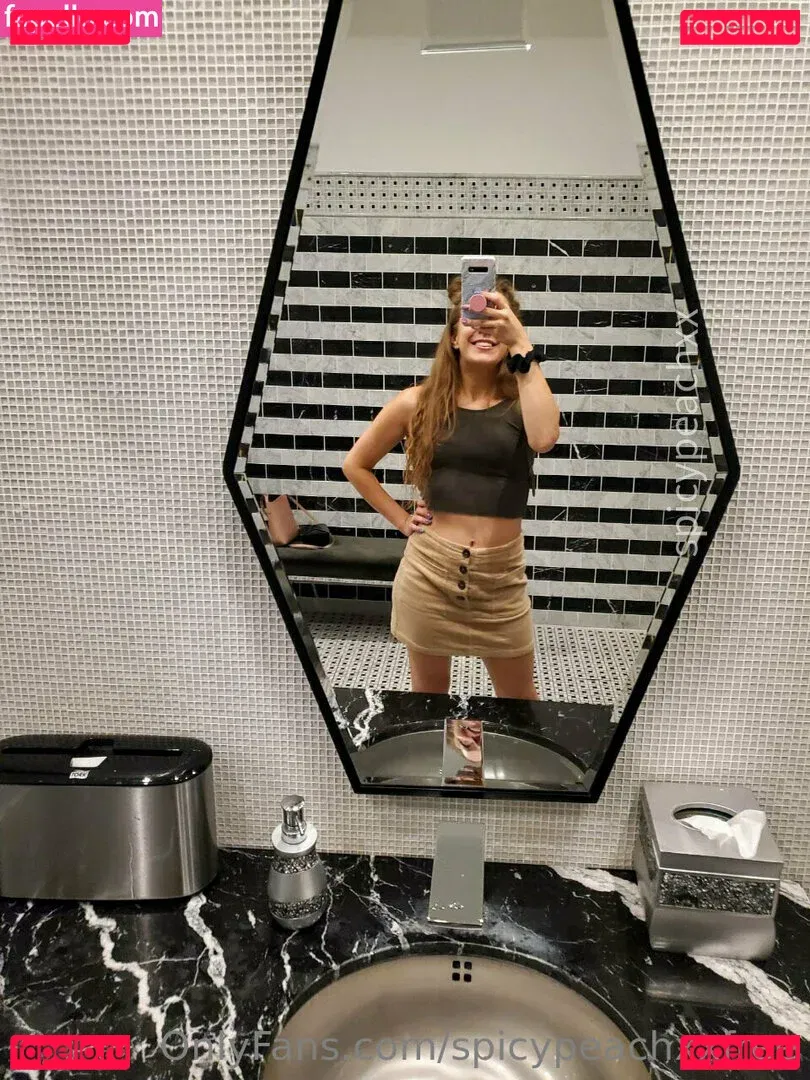 spicypeachxxfree Onlyfans Photo Gallery 