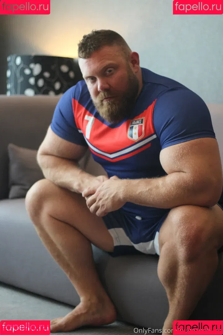 hugeandhung Onlyfans Photo Gallery 