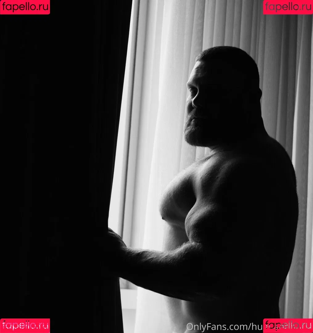 hugeandhung Onlyfans Photo Gallery 