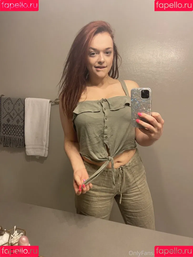 Nikki Eliot Onlyfans Photo Gallery 