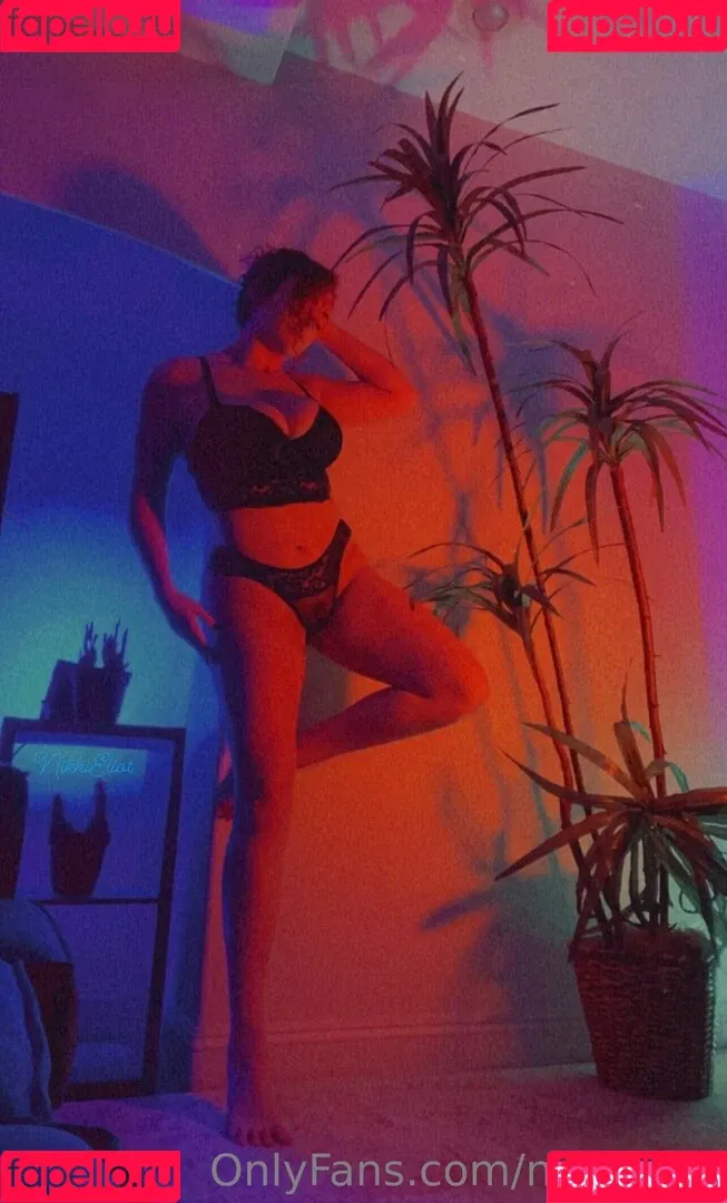 Nikki Eliot Onlyfans Photo Gallery 