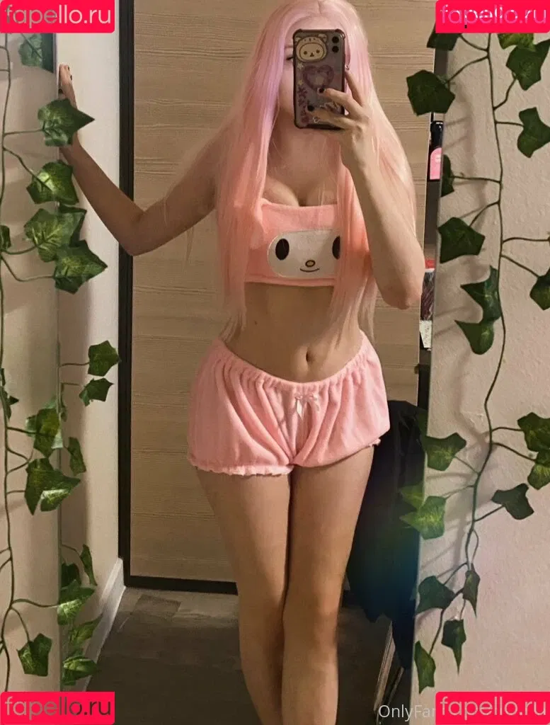 emikui Onlyfans Photo Gallery 
