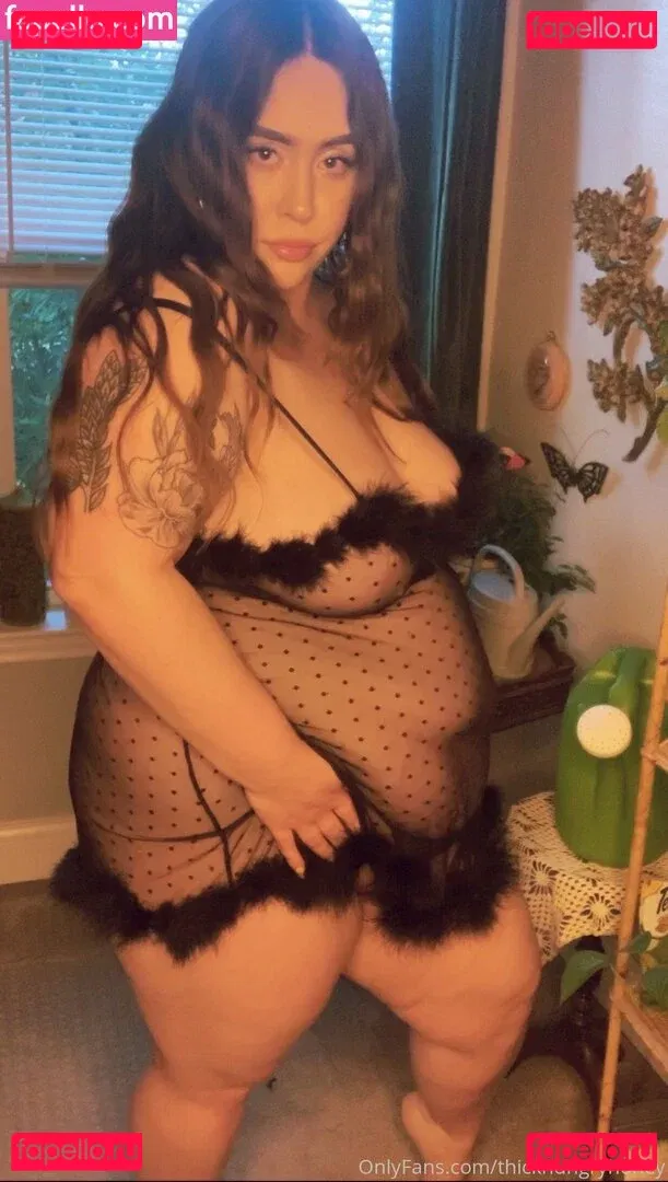 thickhungryhoney Onlyfans Photo Gallery 