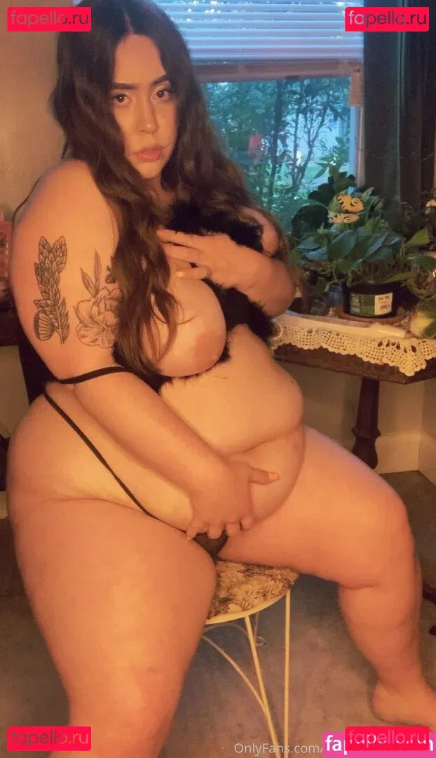 thickhungryhoney Onlyfans Photo Gallery 