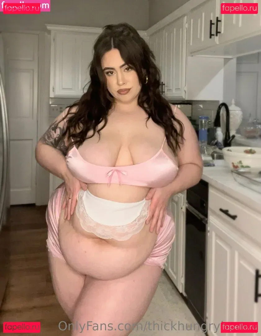 thickhungryhoney Onlyfans Photo Gallery 