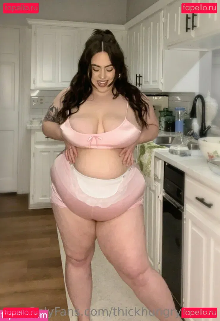 thickhungryhoney Onlyfans Photo Gallery 