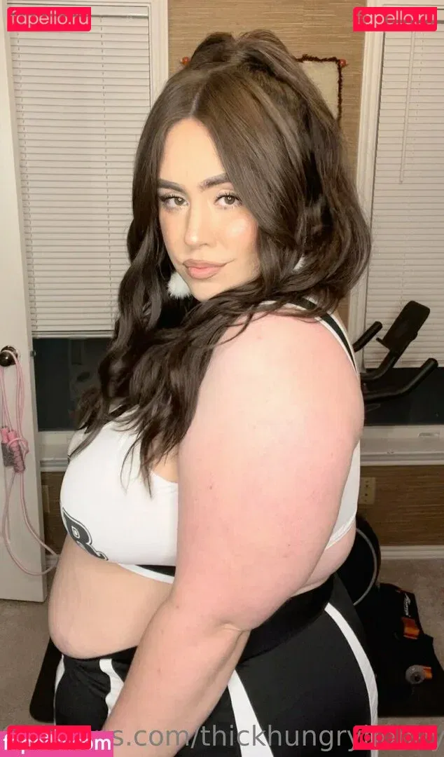 thickhungryhoney Onlyfans Photo Gallery 