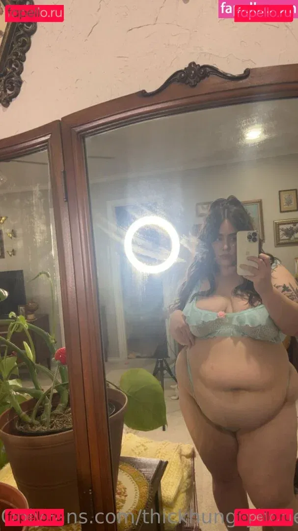 thickhungryhoney Onlyfans Photo Gallery 