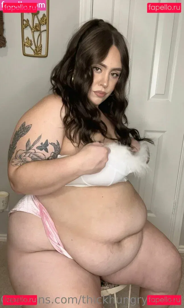 thickhungryhoney Onlyfans Photo Gallery 