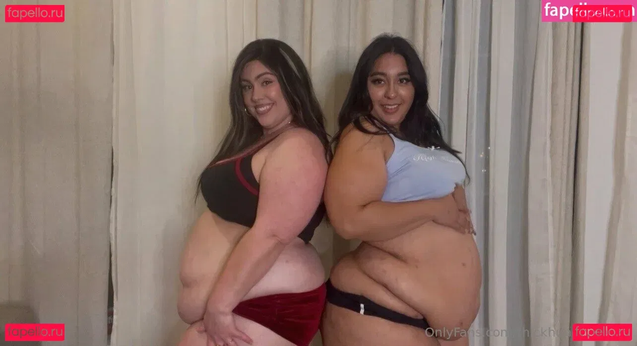 thickhungryhoney Onlyfans Photo Gallery 