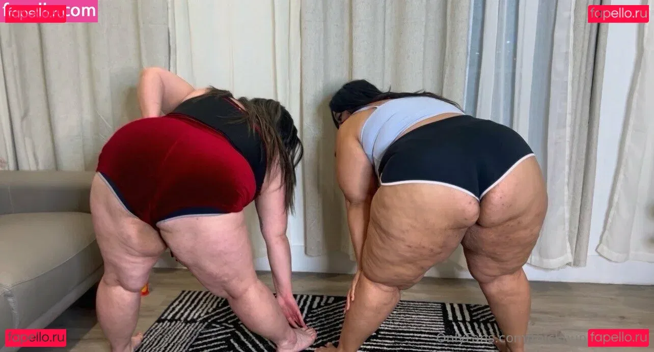 thickhungryhoney Onlyfans Photo Gallery 