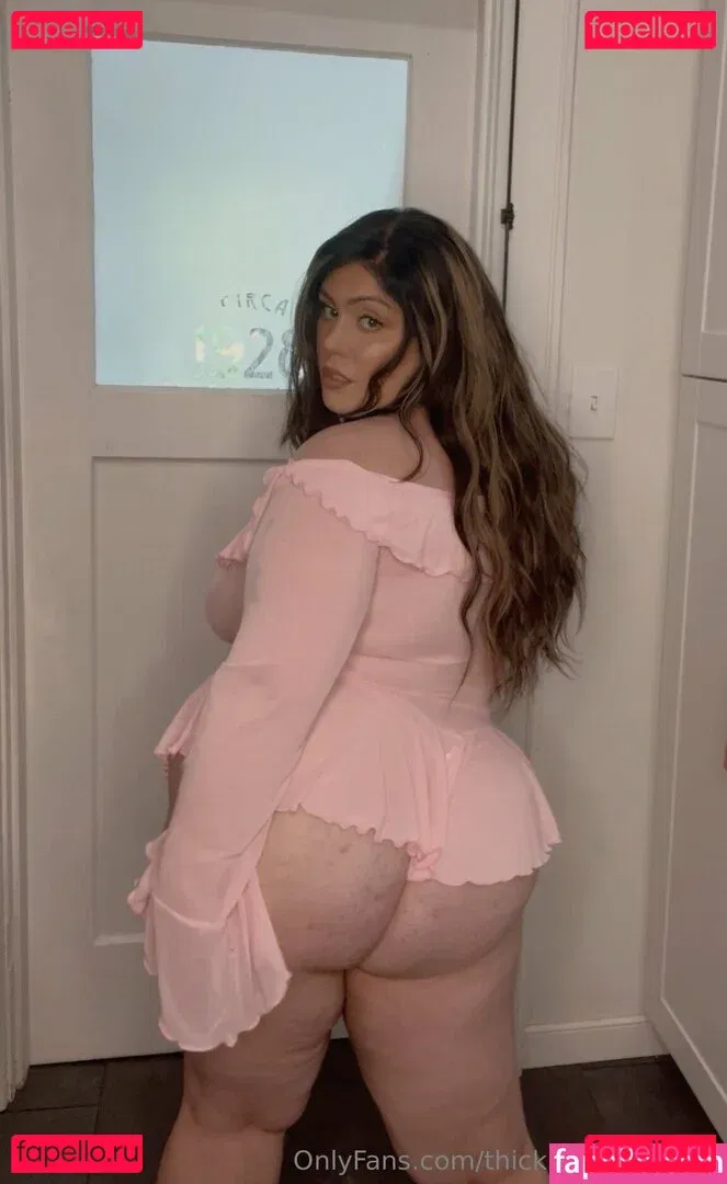 thickhungryhoney Onlyfans Photo Gallery 