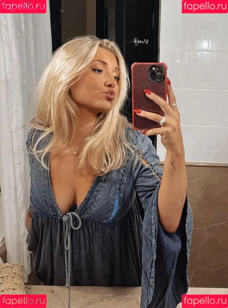 Hari Beavis Onlyfans Photo Gallery 