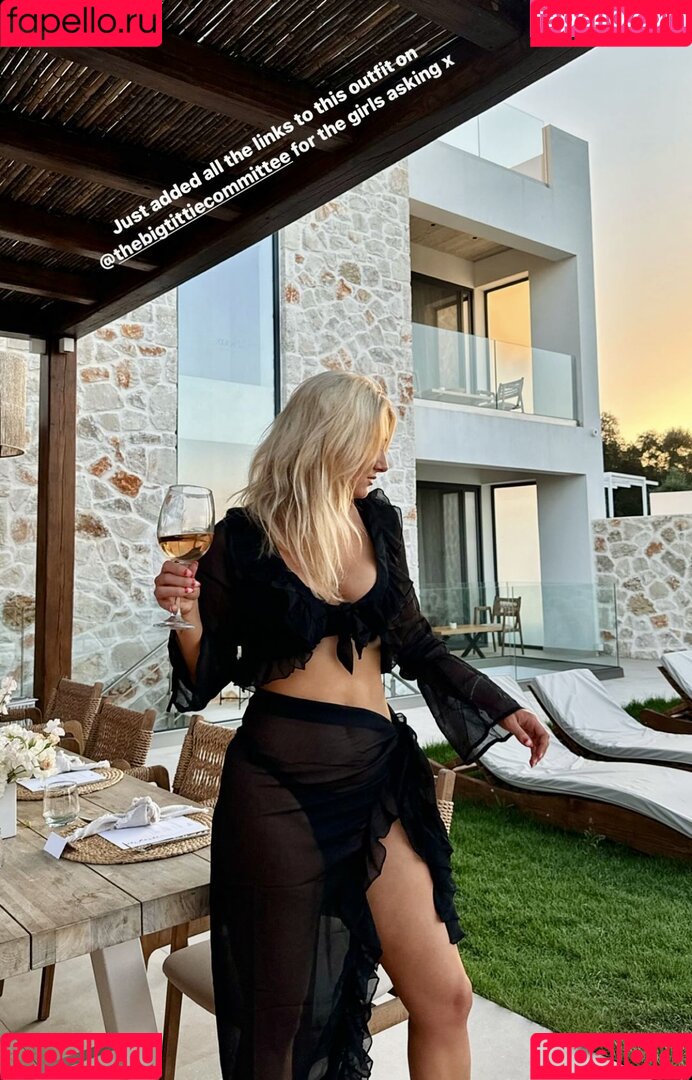 Hari Beavis Onlyfans Photo Gallery 