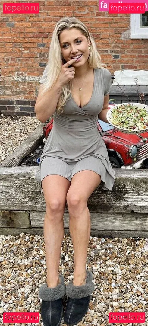 Hari Beavis Onlyfans Photo Gallery 