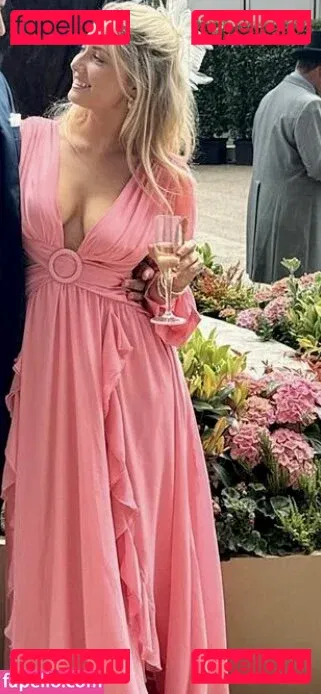 Hari Beavis Onlyfans Photo Gallery 