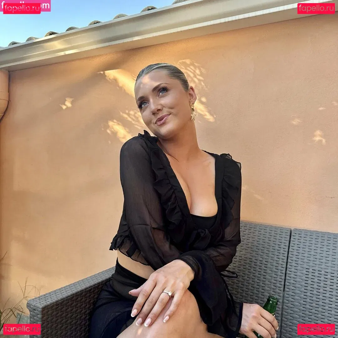 Hari Beavis Onlyfans Photo Gallery 