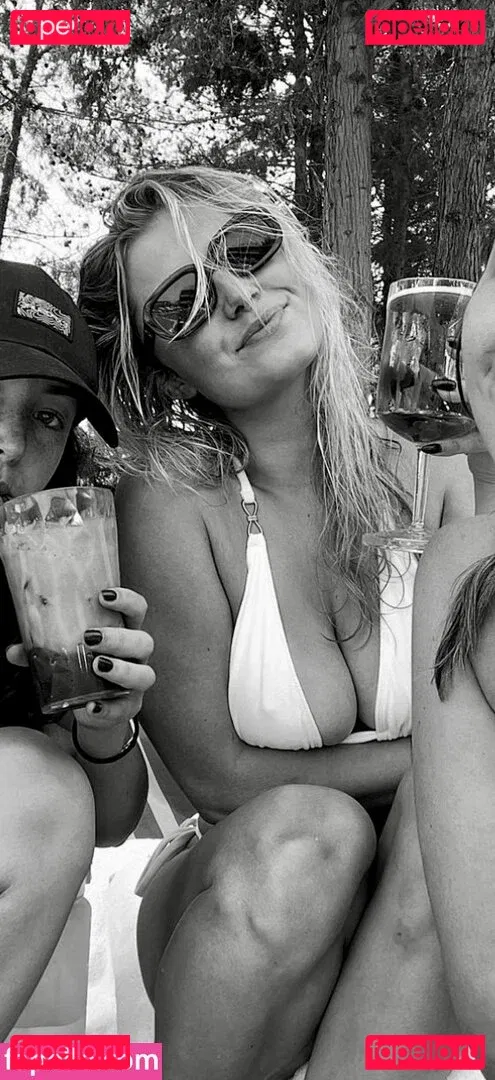 Hari Beavis Onlyfans Photo Gallery 