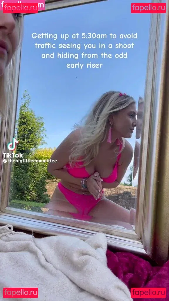 Hari Beavis Onlyfans Photo Gallery 